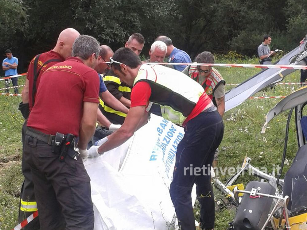 incidente_elicottero_precipitato_varco_sabino_27_07_14_f