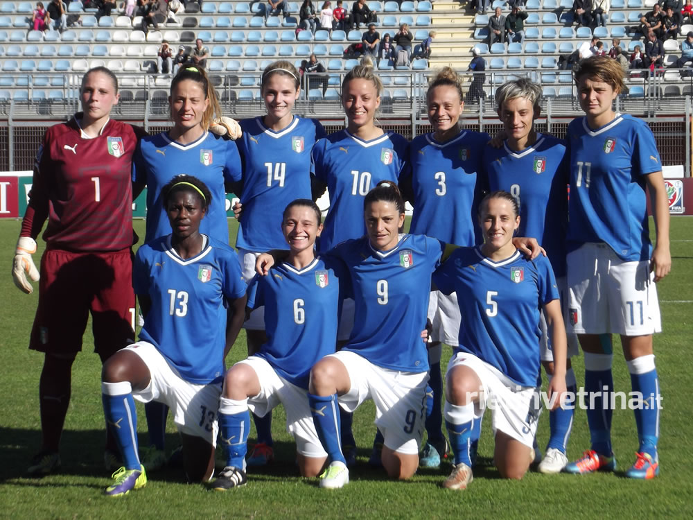 nazionale_italiana_di_calcio_femminile_italia_ucraina_25_10_14_b