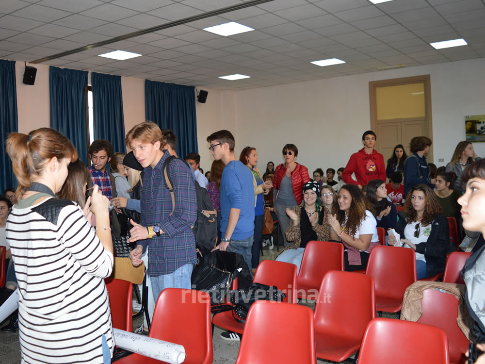 occupazione_liceo_classico_14_11_14_g