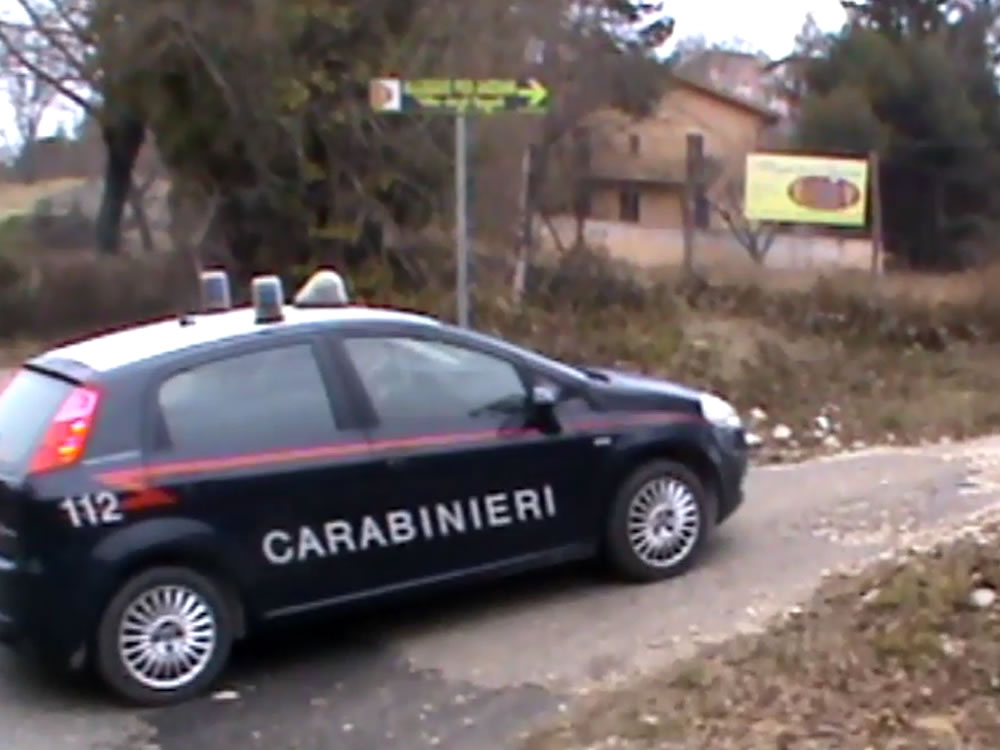 carabinieri_sequestro_casa_riposo_torricella_in_sabina_29_01_15_b