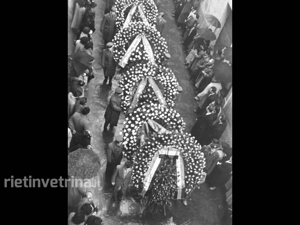 aereo_sabema_dc_6_caduto_funerali_1955_rieti