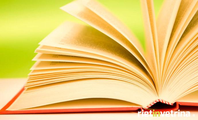 libro_libri_scolastici_libreria_1