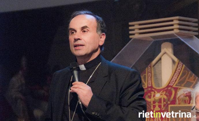 vescovo_convegno_famiglia4_settembre_2015