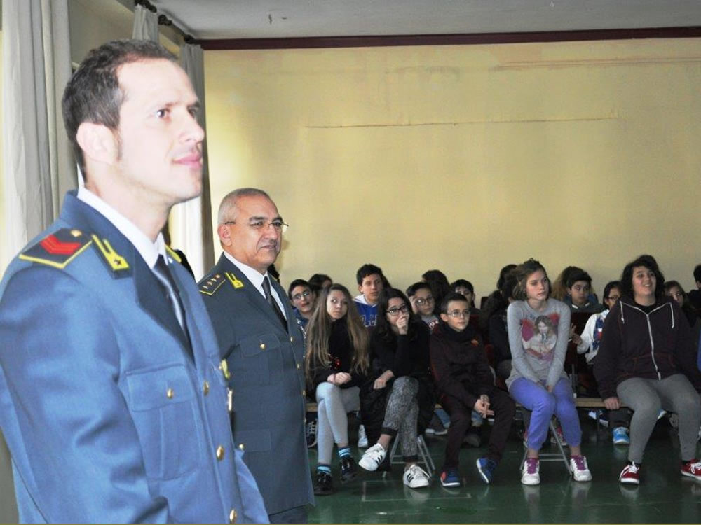 guardia_di_finanza_scuola_di_legalita_scuola_poggio_mirteto_2