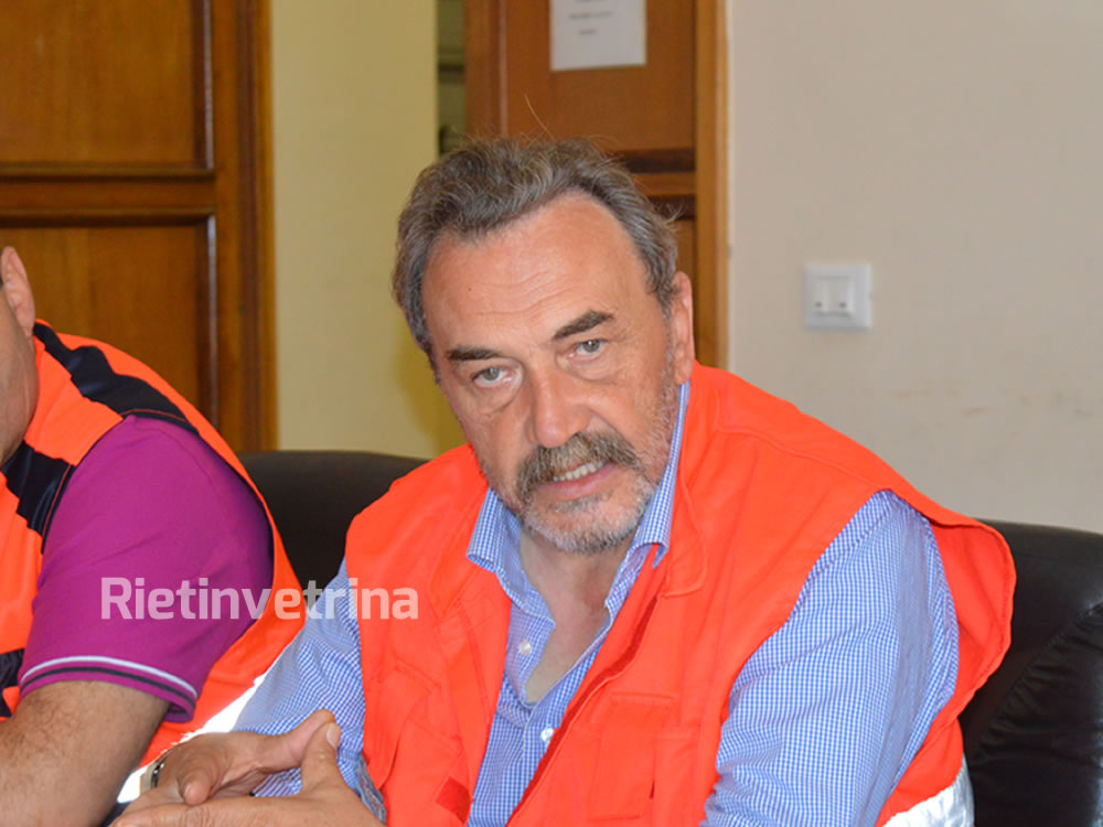 defibrillatore_ares_118