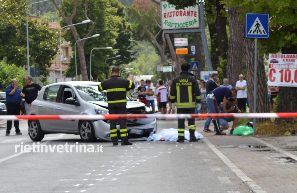 incidente_auto_moto_terminillese_piazza_tevere_25_07_16_a