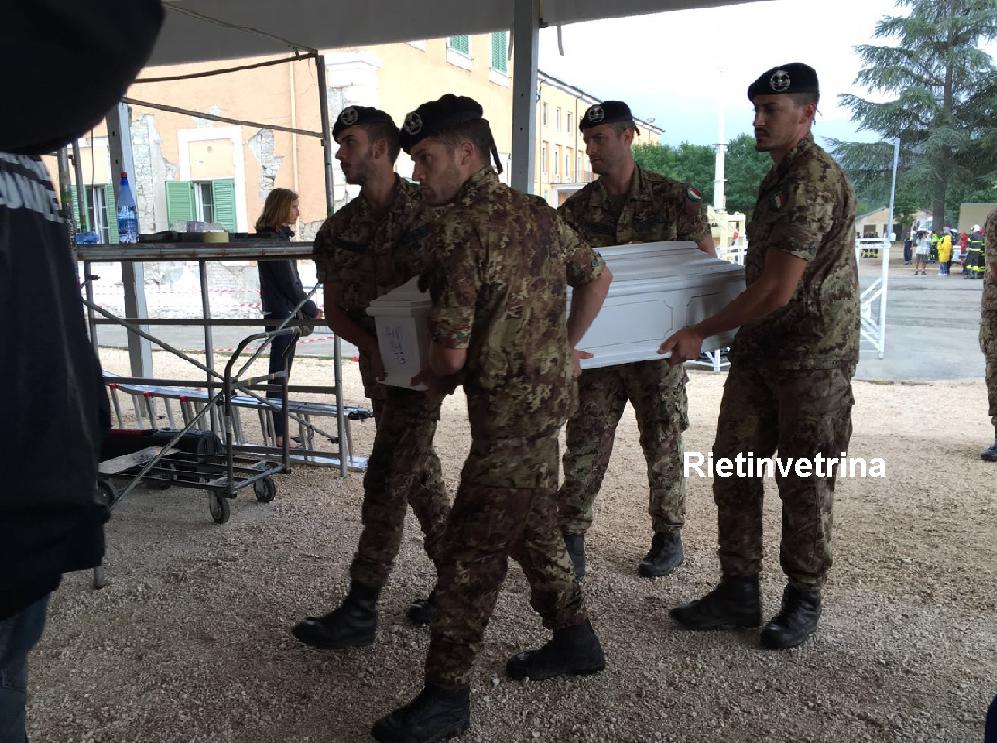 terremoto_funerali_amatrice_4