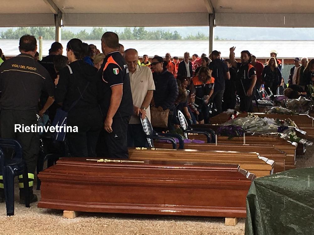 terremoto_funerali_amatrice_6