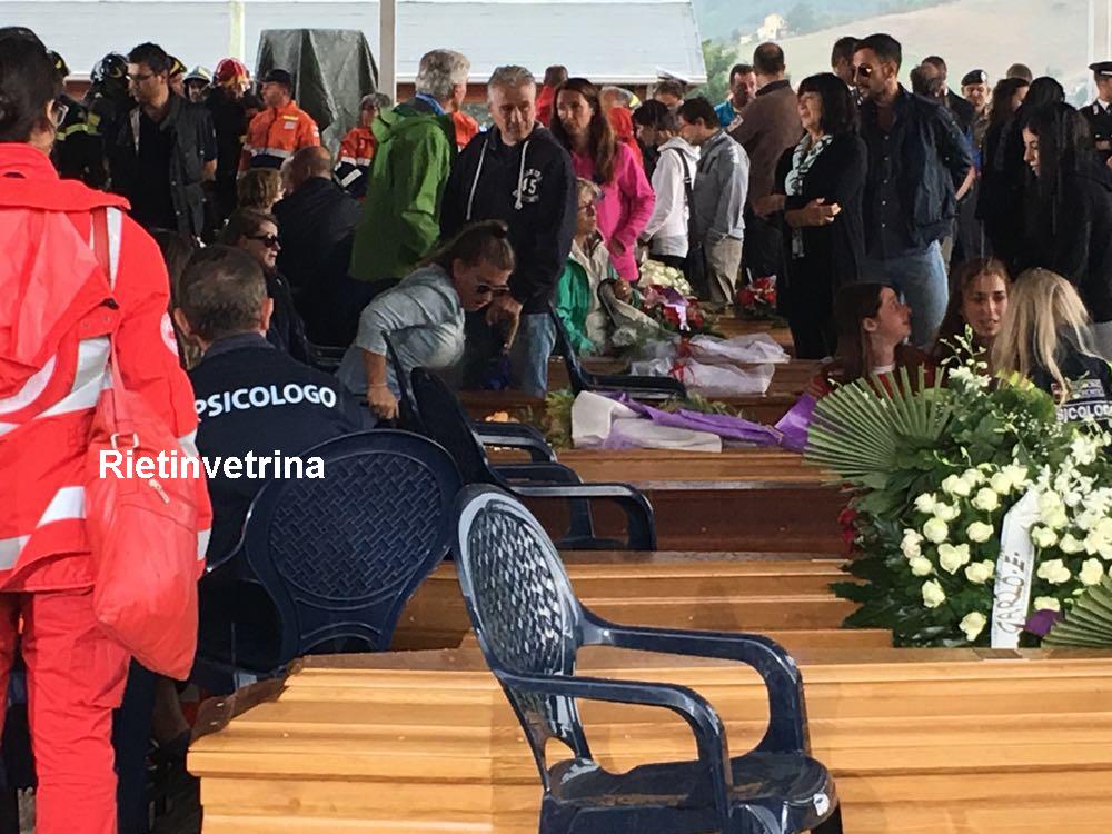 terremoto_funerali_amatrice_7