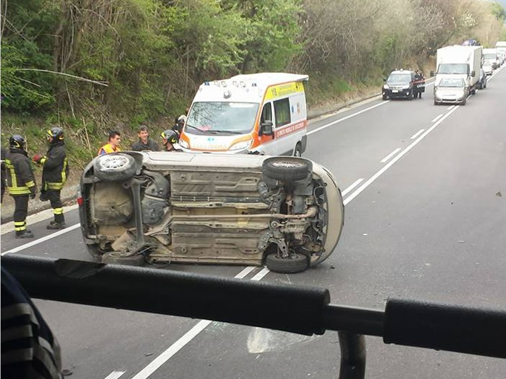 incidente_frontale_salaria_per_roma_23_03_17_a
