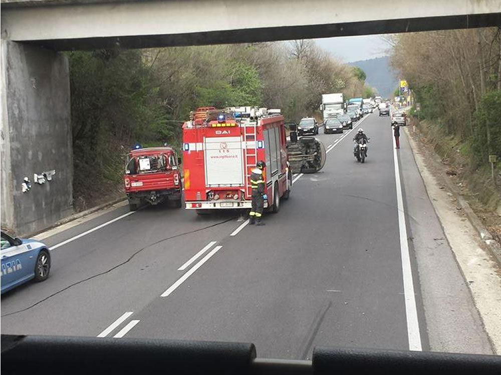 incidente_frontale_salaria_per_roma_23_03_17_b