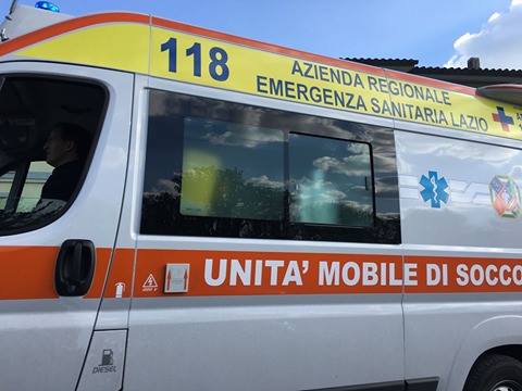 incidente_via_tancia_ambulanza