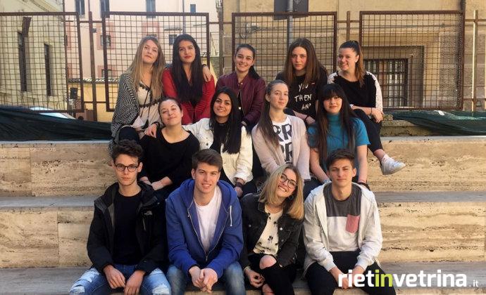 studenti_liceo_classico_progetto_ja_sottosopra