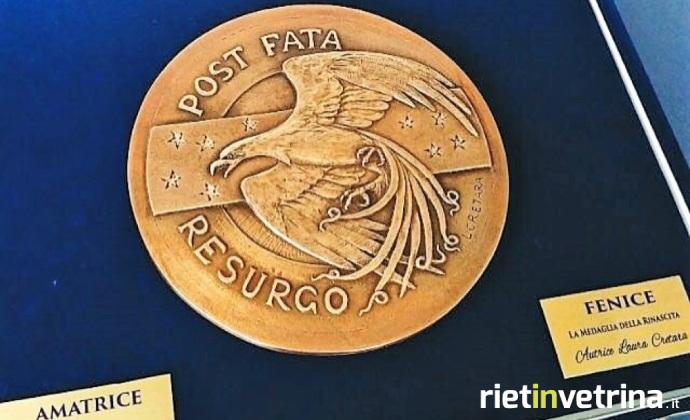 amatrice_medaglia_della_rinascita_donata_a_mattarella