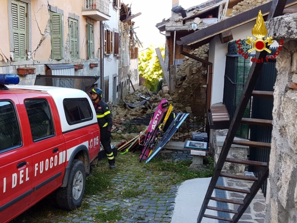 terremoto_sisma_recupero_beni_personali_in_abitazione_capricchia_frazione_amatrice_3