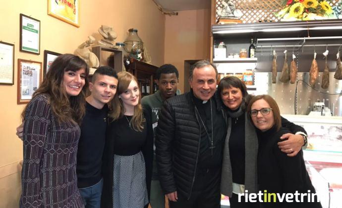 pranzo_soldiale_aamatrice_informagiovani
