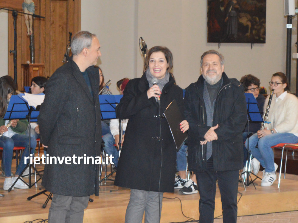 valle_del_primo_presepe_inaugurazione_02_12_17_chiesa_san_domenico_4_giovannelli_vicesindaco_greccio_formichetti_assessore_rieti