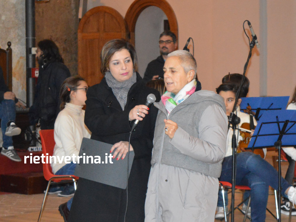 valle_del_primo_presepe_inaugurazione_02_12_17_chiesa_san_domenico_6_mariella_cari_fondazione_varrone